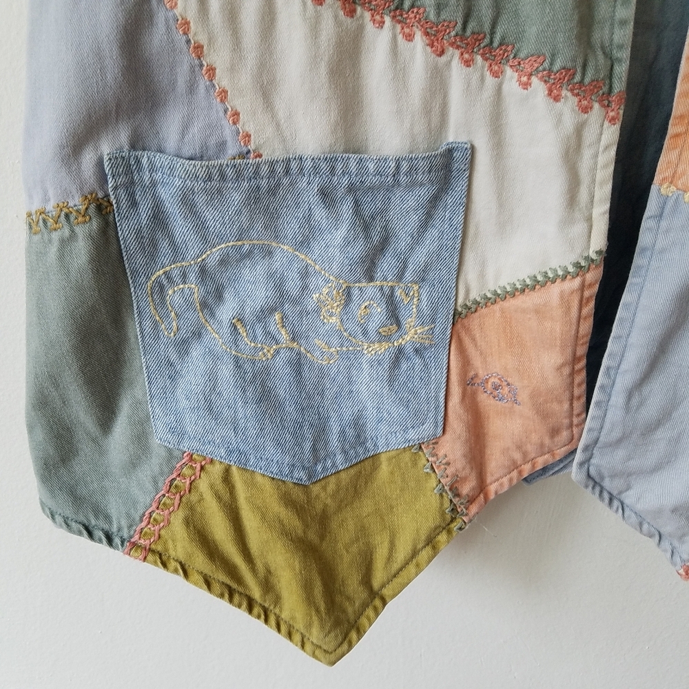 Vintage Cambridge Denim Embroidered Cat Patch Work Studded  Vest Jacket Large - Picture 6 of 14